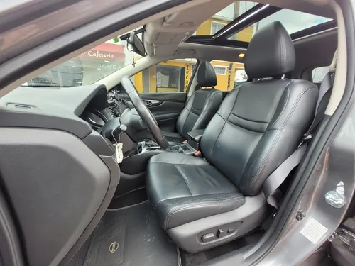 Nissan X-Trail 2.5 Exclusive