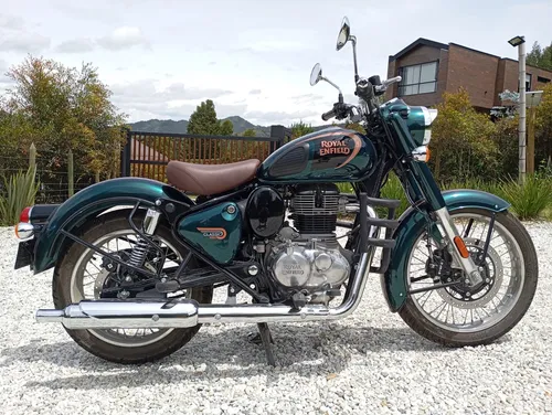 Royal Enfield Classic 350 Green 2024