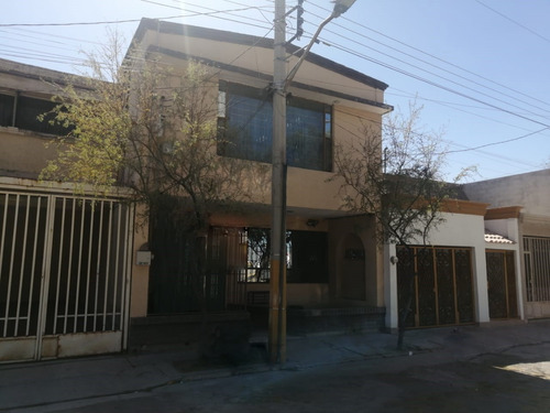 Casa Comercial En Venta