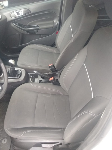 Imagem 10 de 10 de Gm Onix Lt 1.4 2014