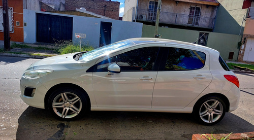 Peugeot 308 2.0 Feline 143cv
