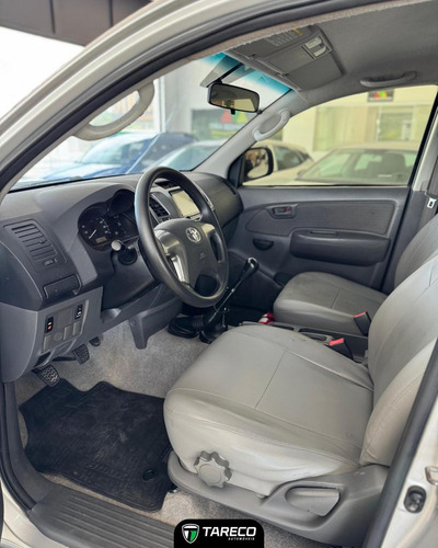 Toyota Hilux 3.0 TDI Dies. Mec.