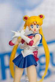 Imagen 4 de 8 de Serena Sailor Moon Figuarts Original No S Imitacion China Jp