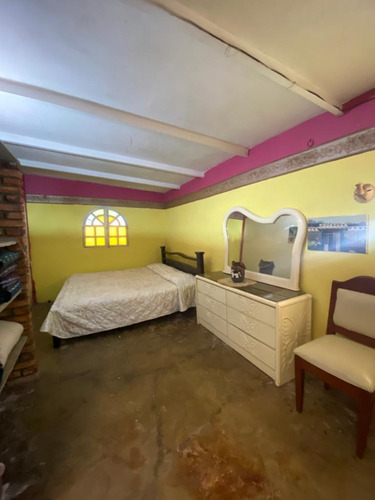 Imagen 7 de 15 de Se Vende Casa Chorro El Indio