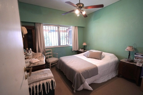 Imagen 25 de 28 de Venta De Casa 4 Amb. Con Pileta, Parque Leloir, Ituzaingo
