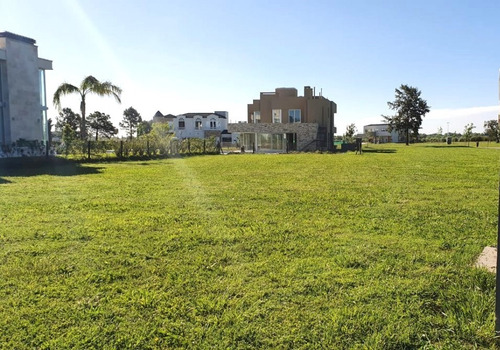 Imagen 2 de 6 de Lotes En Venta - Barrio Privado Terralagos Canning