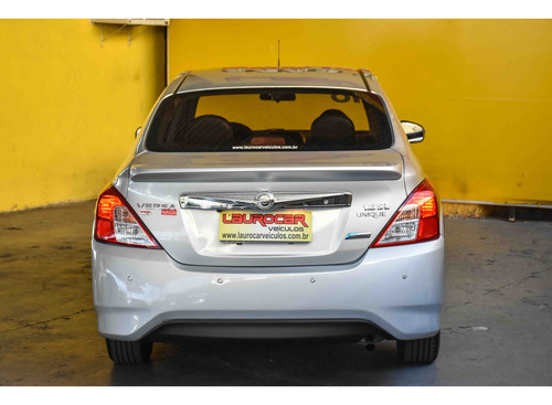 Nissan Versa 1.6 16V FLEX UNIQUE 4P XTRONIC