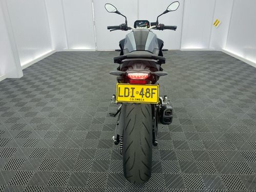 Bmw F 900 R Dynamic 2024