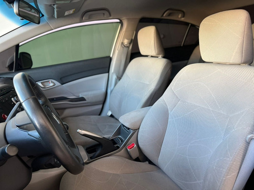 Imagem 12 de 16 de Honda - Civic 1.8 16v 4p Flex Lxs