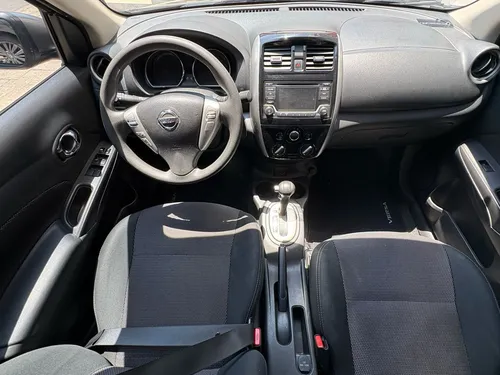 Nissan Versa 1.6 Advance At