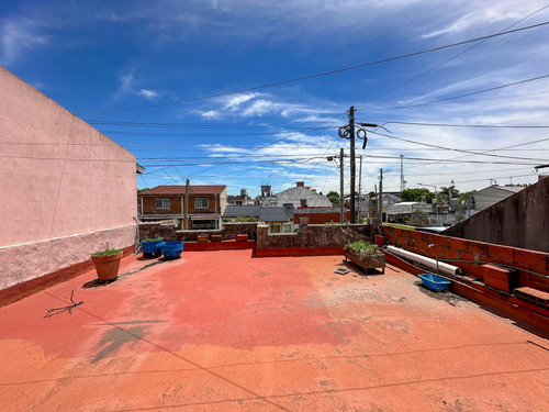 Casa En Venta En Lanús Este