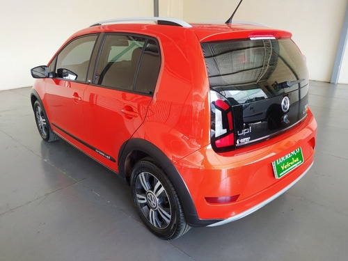 Imagem 5 de 12 de Volkswagen Cross Up 1.0 Tsi Flex Manual Completo