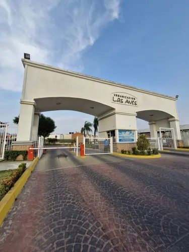 Town House En Venta.