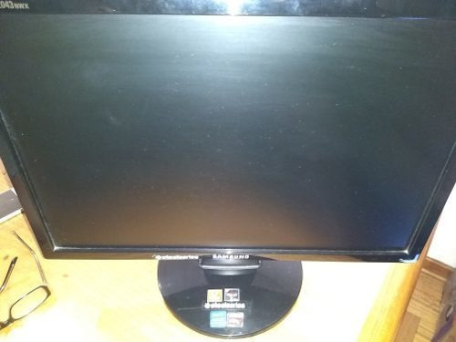 Monitor Samsung SyncMaster 2043NWX LCD 20"