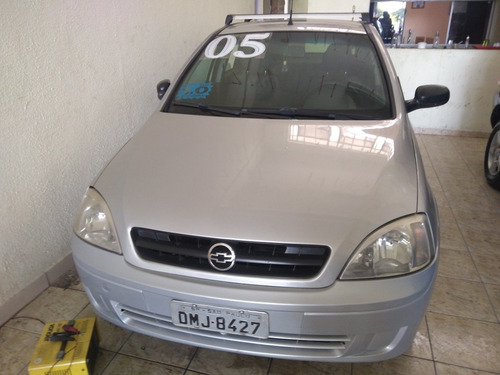 Imagem 9 de 10 de Chevrolet Corsa Sedan 2005 1.0 Maxx 4p