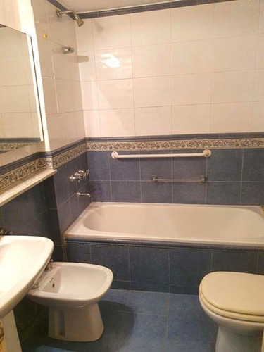 Imagen 19 de 26 de Semipiso Luminoso | Oportunidad/retasado | Bella Vista A Plaza Libertad | Patio A Pulmón De Manzana