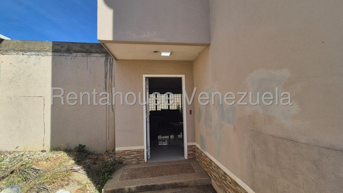 Estefani Salon Vende Casa En Ciudad Roca-lara-25-9282