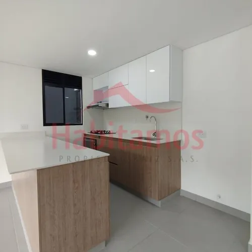 Apartamento En Arriendo En Envigado - El Trianón Cod 68630
