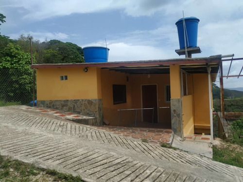 Imagen 3 de 16 de Casa + 2 Anexos 3 Niv Sector Madre Juliana Lagunetica Los Teques