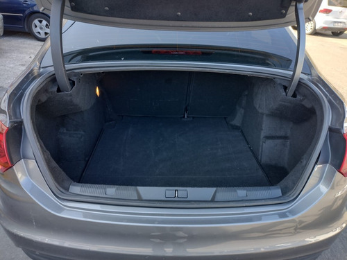 Imagen 15 de 19 de Citroen C4 Lounge Thp Muy Pocos Km !!