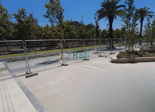 Local Comercial En Arriendo En Las Condes