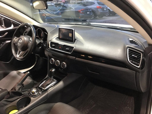 Imagen 11 de 15 de Mazda 3 2016 2.5 S Grand Touring Sedan At