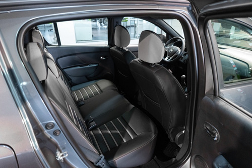 Renault Sandero Stepway Intens 1.6