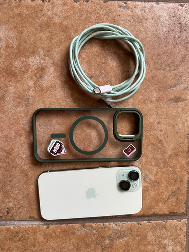 iPhone 15 De 128gb (Usado)