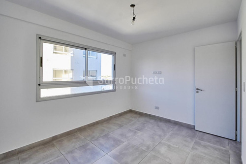 Imagen 16 de 30 de Venta Departamento 3 Amb En Moron Sur (3°a)