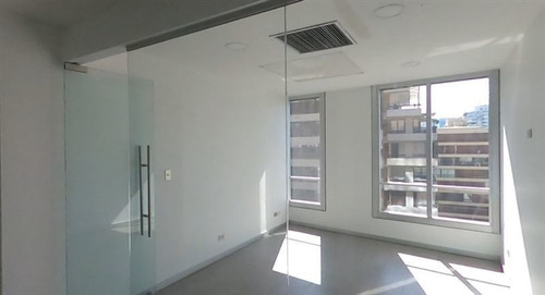 Imagen 4 de 30 de Oficina En Arriendo Edificio El Bosque Isidora