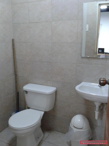 Imagen 4 de 14 de Galpones En Venta Barcelona