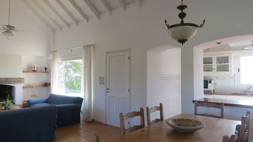 Casa 3 Dormitorios En Tio Tom, Punta Ballena