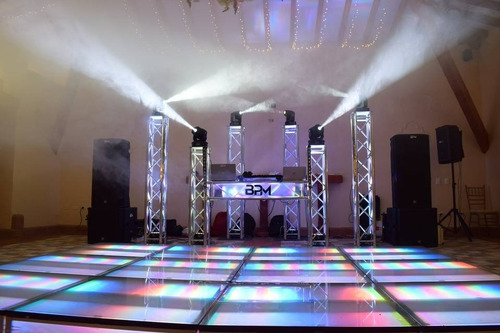 Dj, Sonido, Micrófonos,iluminación . Sociales Y Corporativos