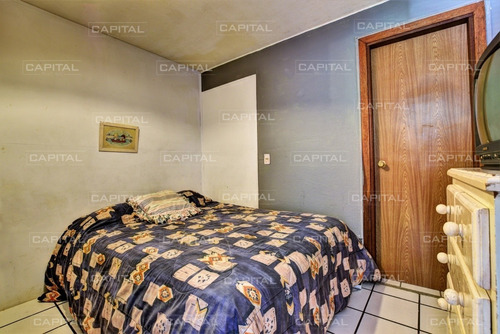 Apartamento Tres Dormitorios En Venta- Ref: 26123