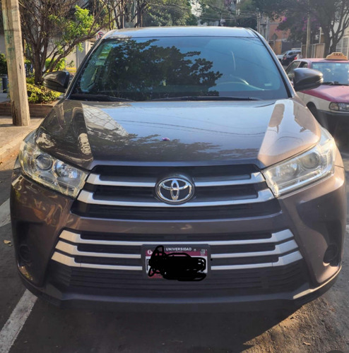 Toyota Highlander 3.5 Le At