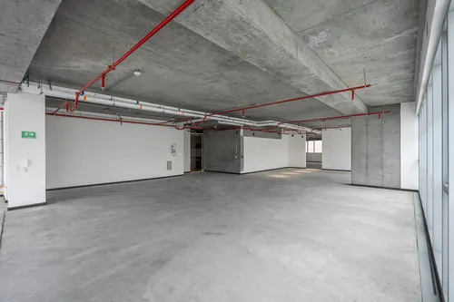 Oficina En Arriendo/venta En Chico Norte. Cod A1094081