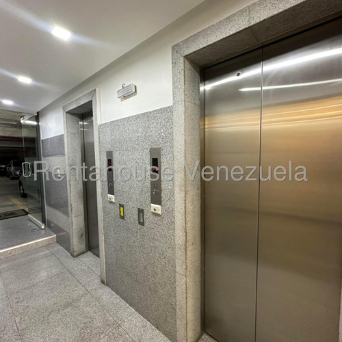Colinas De La Tahona En Venta Apartamento Remodelado Y Domotizado.