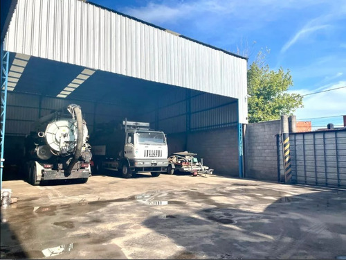 Excelente Nave Industrial De 2.500mts. Aprox, Hurlingham
