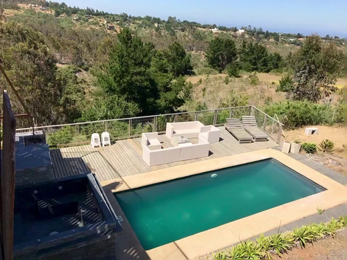 Casa De 4 Dorm/quincho/piscina/ 2 Jacuzzi, Algarrobo Tunquen