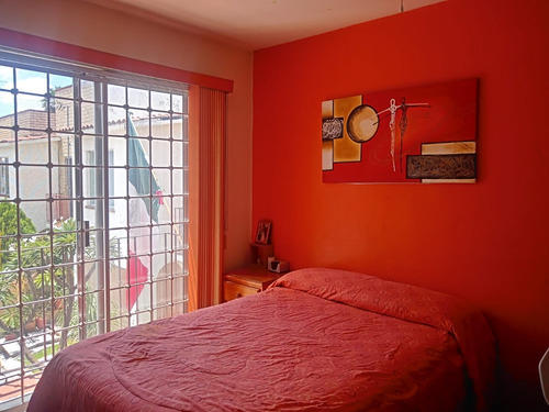 Excelente Casa En Emiliano Zapata, Morelos, Con Terreno Excedente Y Alberca