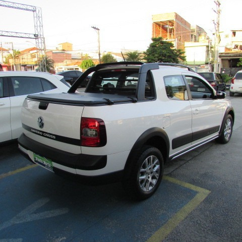 Saveiro Cross 1.6 Cd Mt 2016 Branco