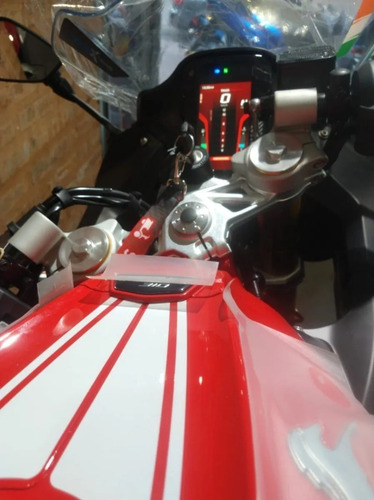 Imagen 2 de 14 de Tvs Rr 310 Nuevo Modelo / 4 Modos De Conduccion
