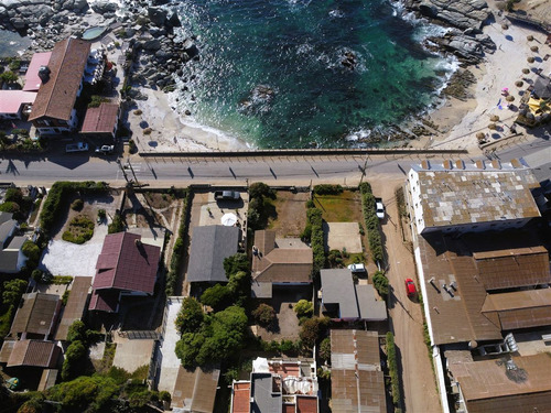 Sitio En Primera Línea Playa Los Pocitos
