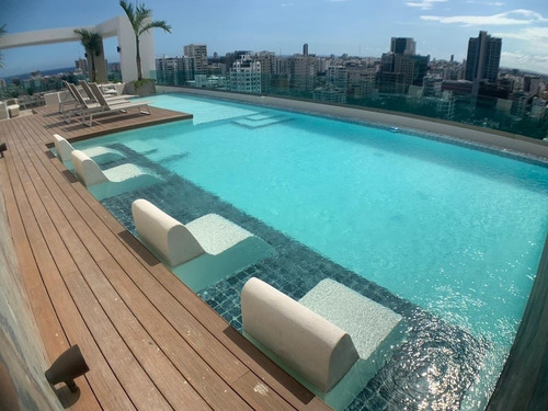 Apartamento En Venta En Piantini, Santo Domingo