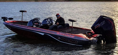 Imagem 1 de 7 de Megabass Master