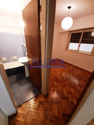 Imagen 11 de 15 de 2 Ambientes - Apto Profesional - Excelente Ubicacion.-