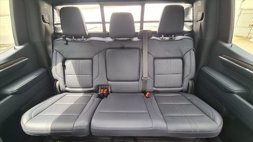 Chevrolet Silverado 5.3 V8 GASOLINA 1500 HIGH COUNTRY 4X4 AUTOMÁTICO