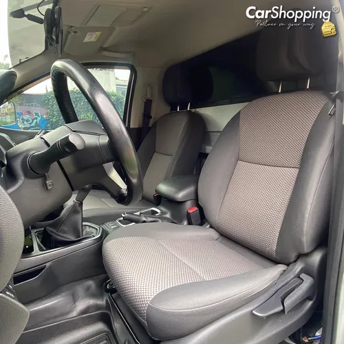 Nissan Frontier 2.5 Mt 4x2 Impecable Como Nueva Con Termo
