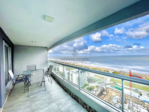 Apartamento De 2 Dormitorios Y Parrillero Con Vista Al Mar En Playa Brava, Look Tower