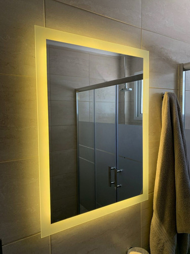 Imagen 3 de 4 de Espejo Led Rectangular De - 60x40 Cm X 5 U/d